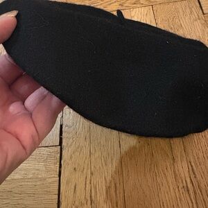 a new day Black Wool Beret